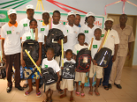 Remise officielle de kits scolaires